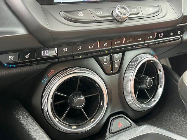 2017 Chevrolet Camaro 2LT photo