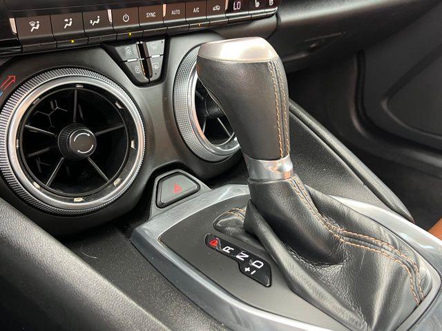 2017 Chevrolet Camaro 2LT photo