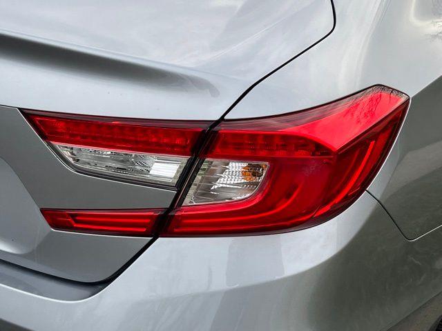 2019 Honda Accord LX photo