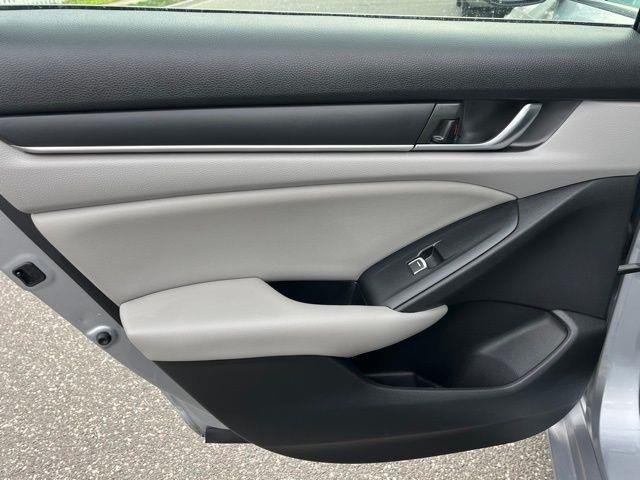 2019 Honda Accord LX photo