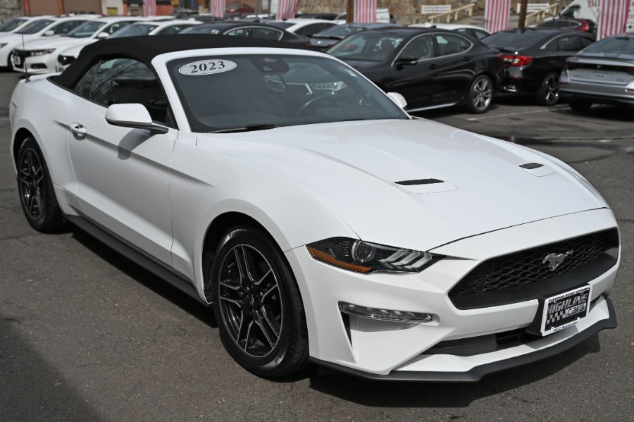 2023 Ford Mustang EcoBoost Premium Convertible photo