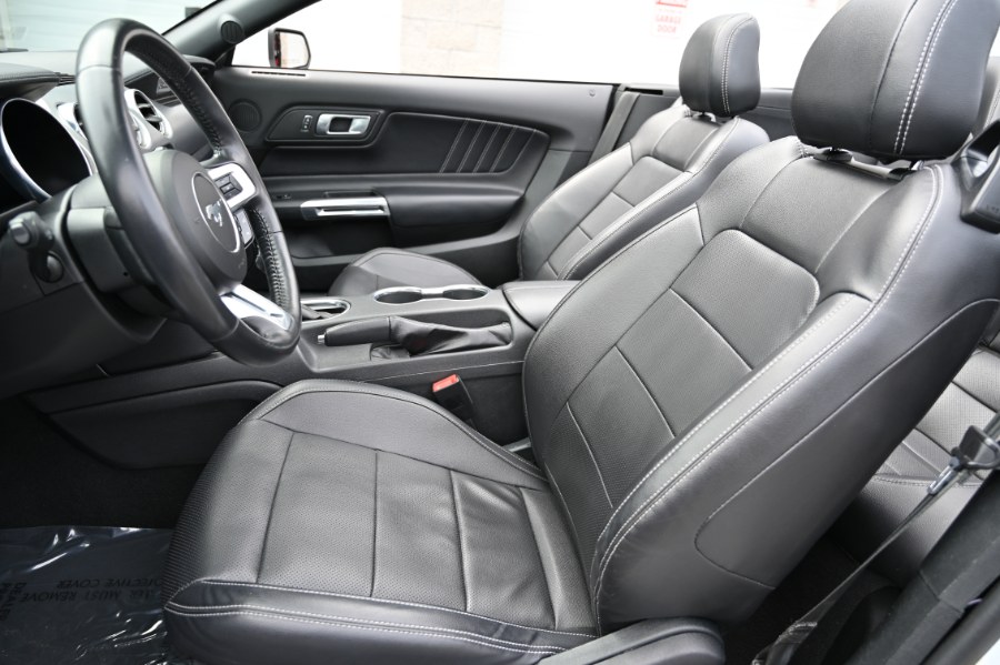 2023 Ford Mustang EcoBoost Premium Convertible photo