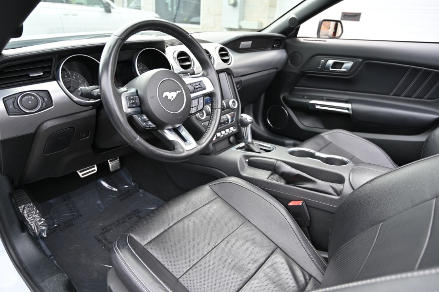 2023 Ford Mustang EcoBoost Premium Convertible photo