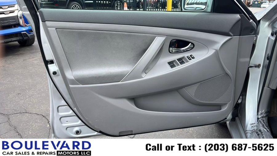 2011 Toyota Camry photo