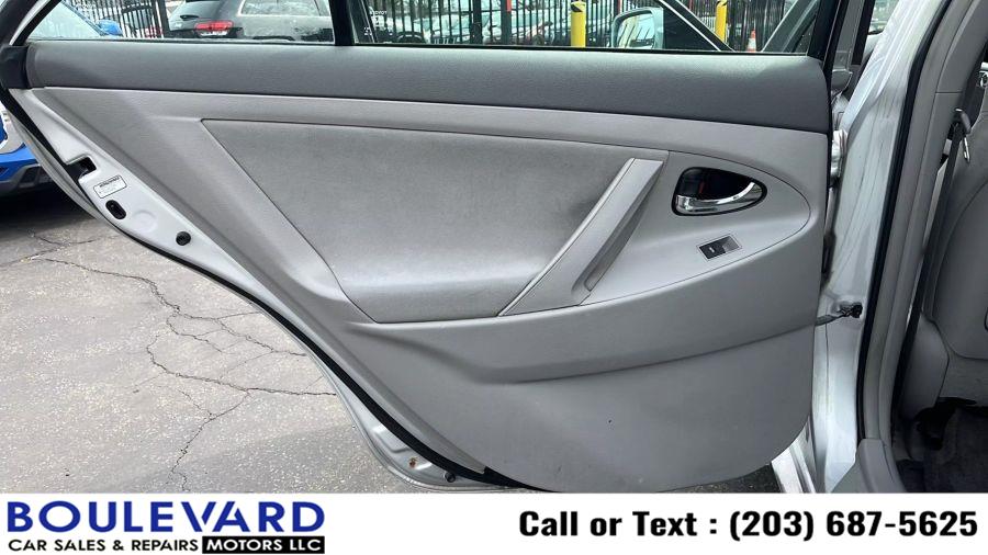 2011 Toyota Camry photo