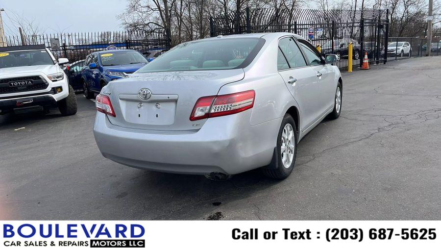 2011 Toyota Camry photo