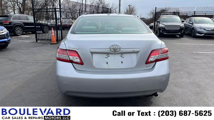 2011 Toyota Camry photo