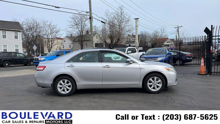 2011 Toyota Camry photo