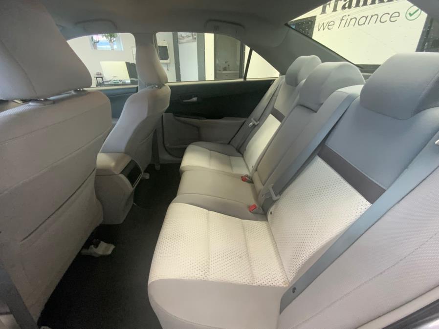 2014 Toyota Camry L photo