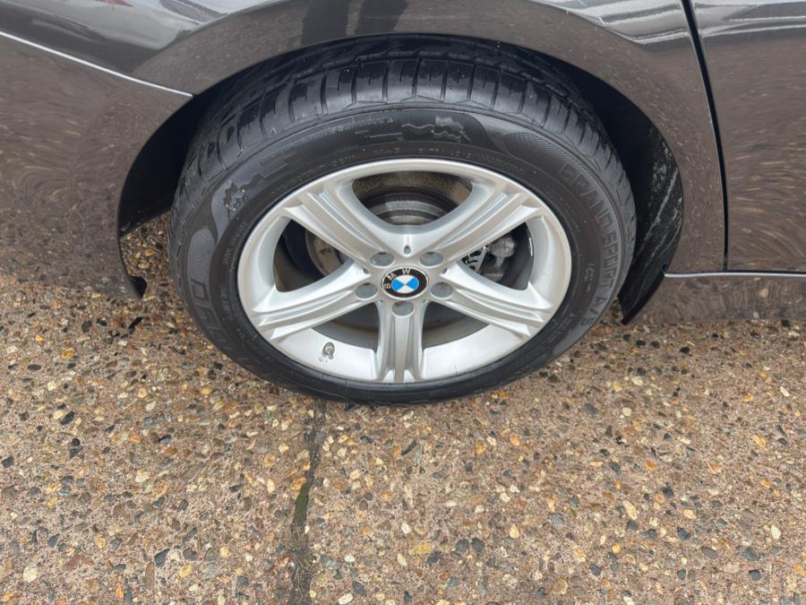 2016 BMW 3-Series 4dr Sdn 320i xDrive AWD South  photo