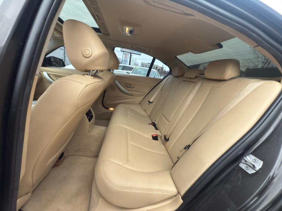 2016 BMW 3-Series 4dr Sdn 320i xDrive AWD South  photo
