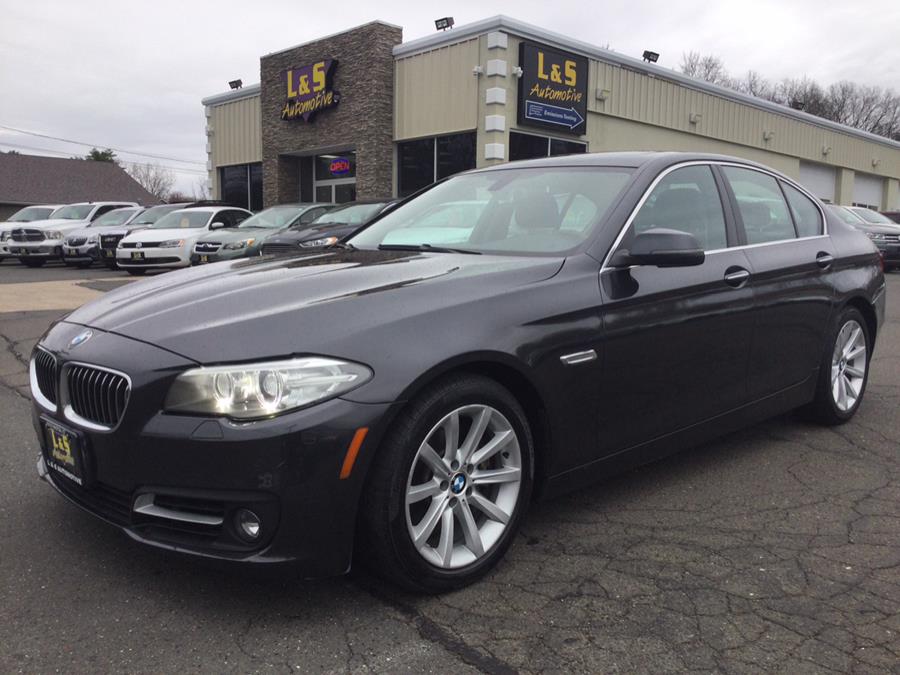 2015 BMW 5-Series 4dr Sdn 535i xDrive AWD photo