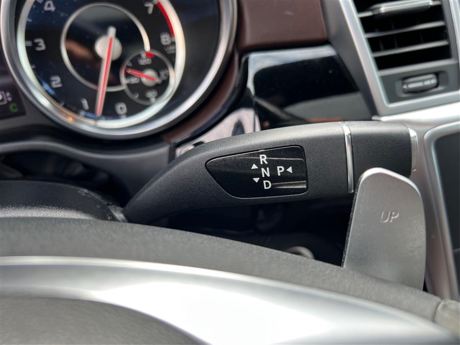 2013 Mercedes-Benz M-Class ML63 AMG photo