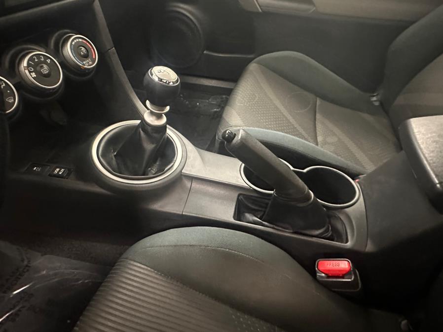 2013 Scion tC photo
