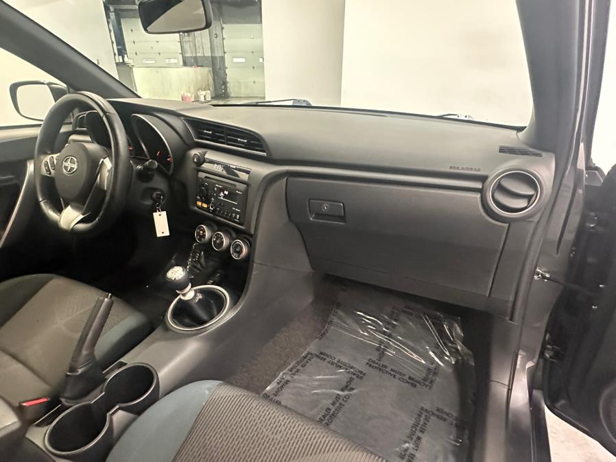 2013 Scion tC photo