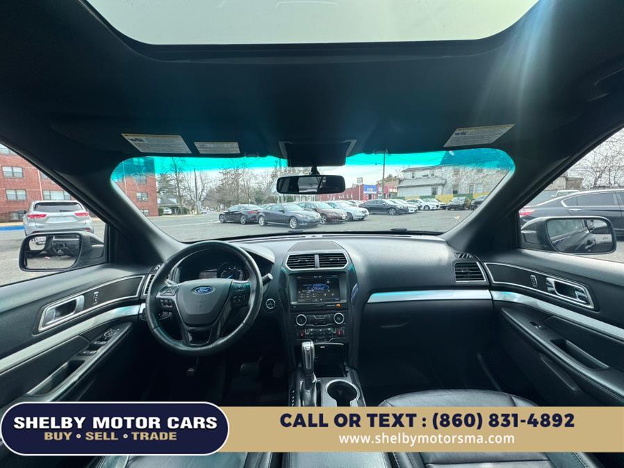 2016 Ford Explorer 4WD 4dr XLT photo