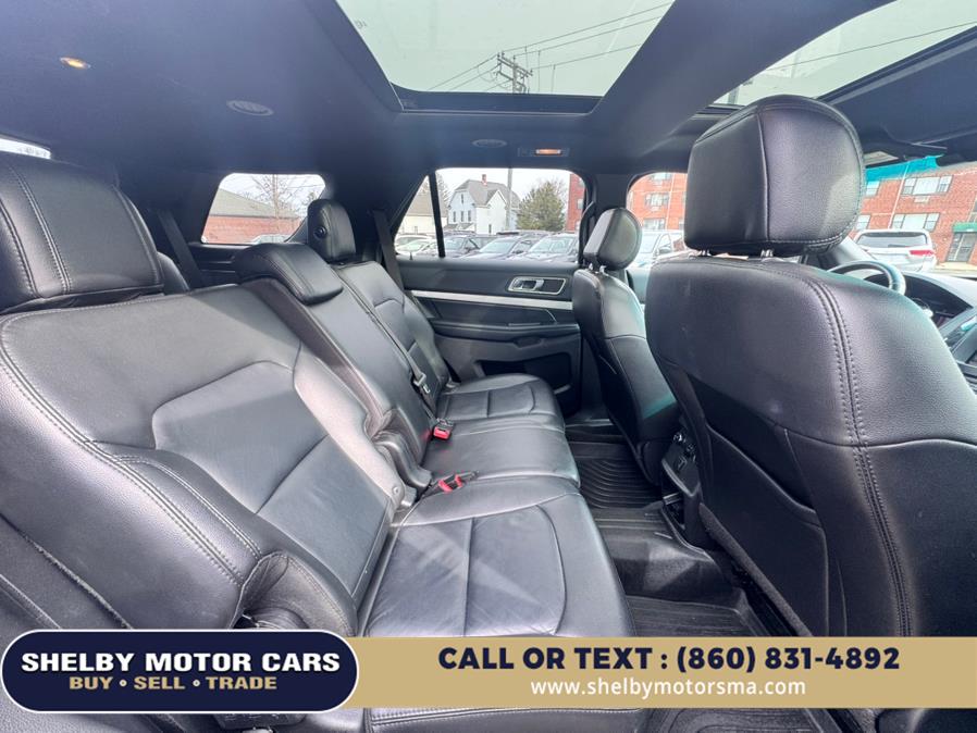 2016 Ford Explorer 4WD 4dr XLT photo