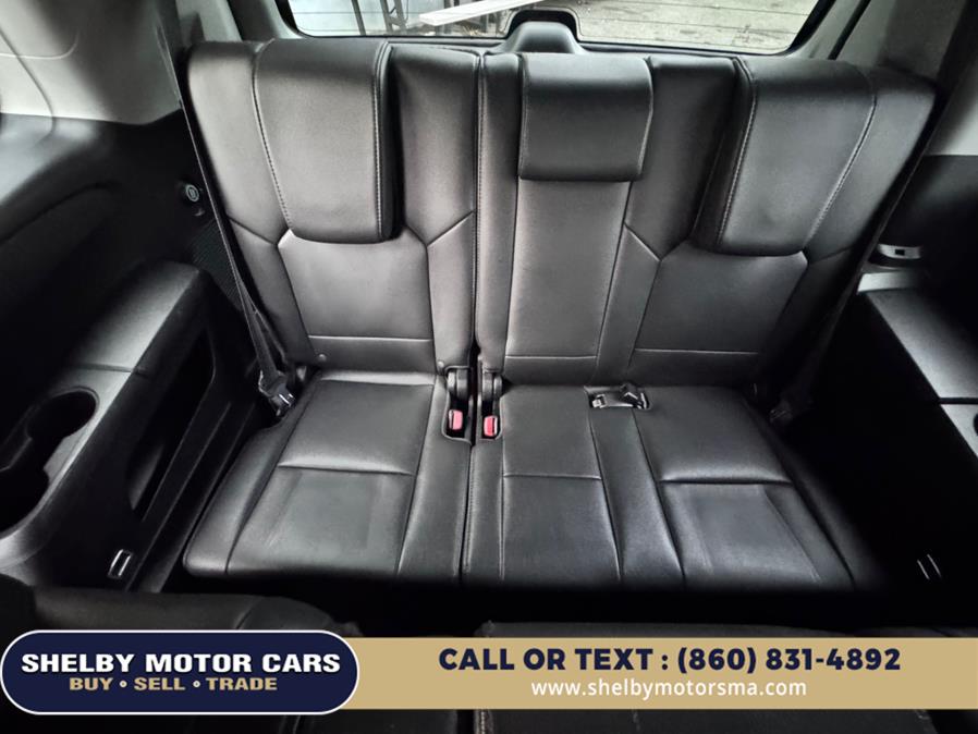 2015 Honda Pilot 4WD 4dr Touring w/RES & Navi photo