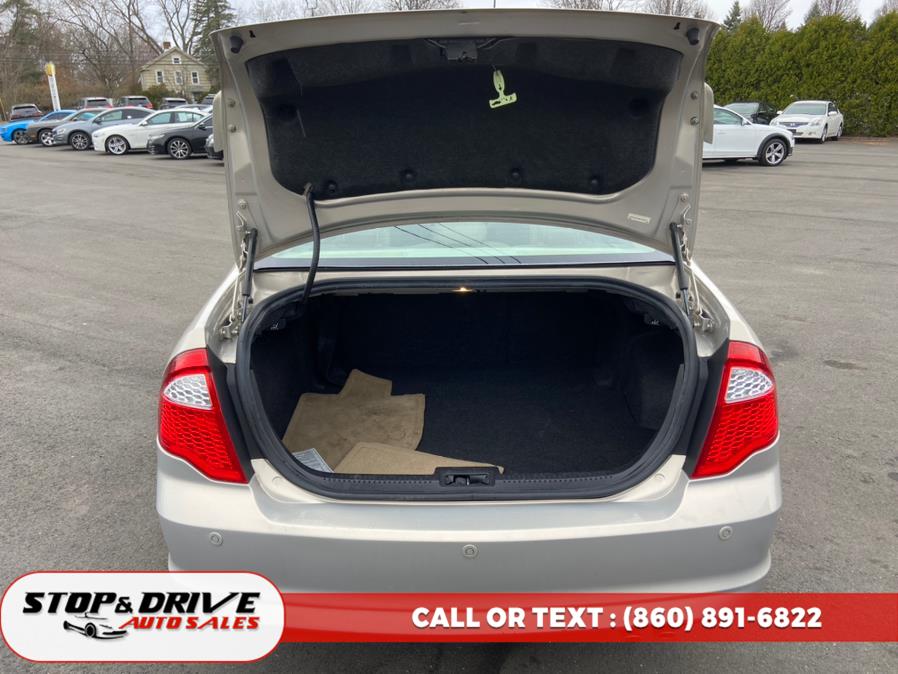 2010 Ford Fusion SE photo