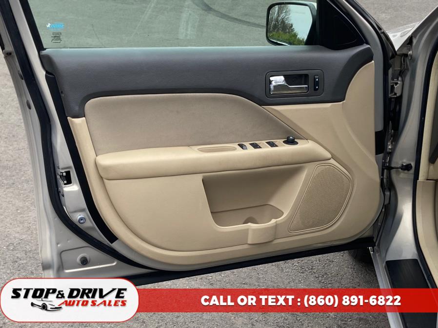 2010 Ford Fusion SE photo