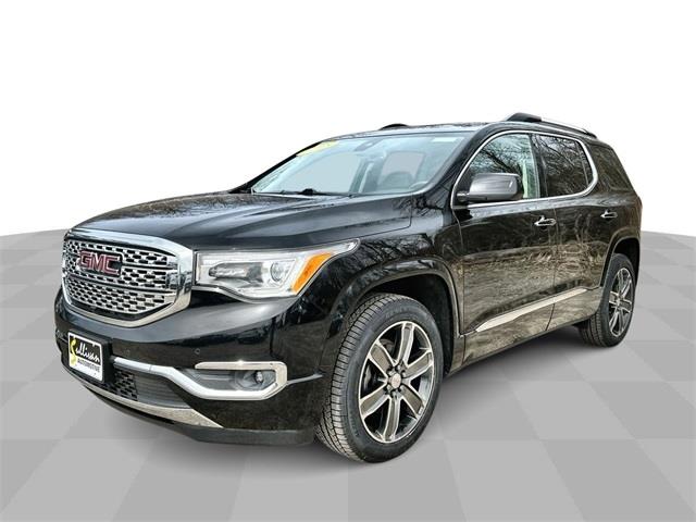2018 GMC Acadia Denali photo