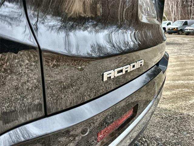 2018 GMC Acadia Denali photo