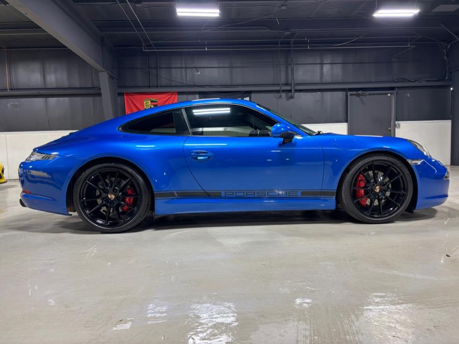 2014 Porsche 911 Carrera 4S photo