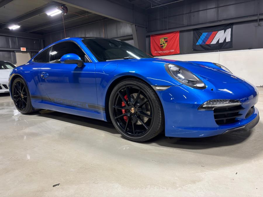 2014 Porsche 911 Carrera 4S photo