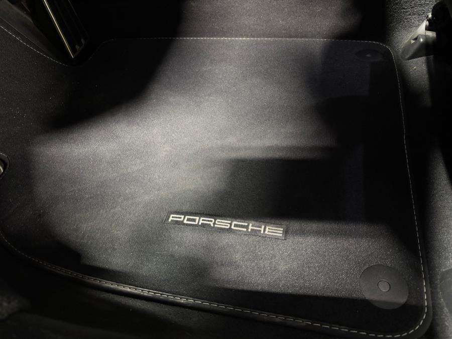 2014 Porsche 911 Carrera 4S photo
