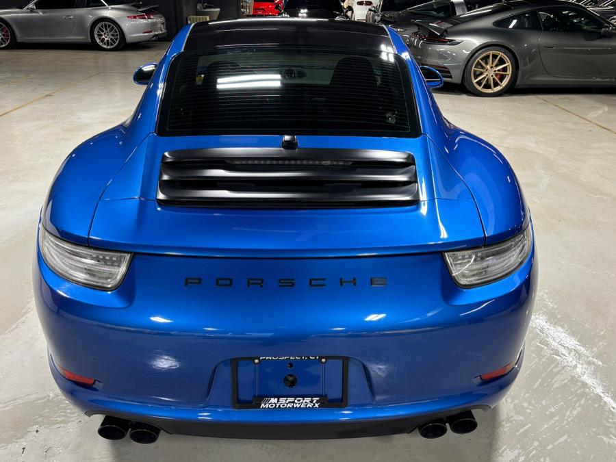 2014 Porsche 911 Carrera 4S photo