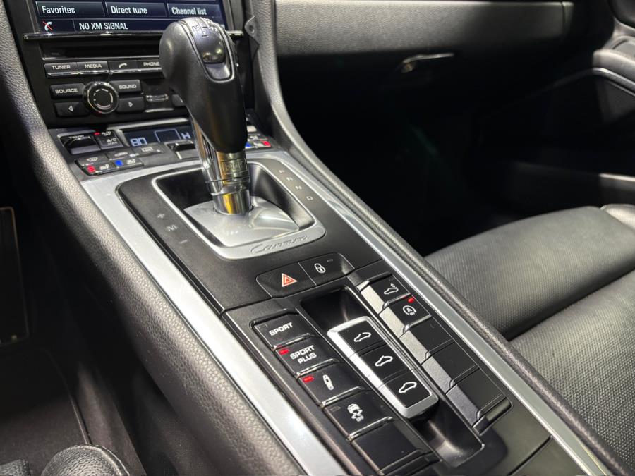 2014 Porsche 911 Carrera 4S photo