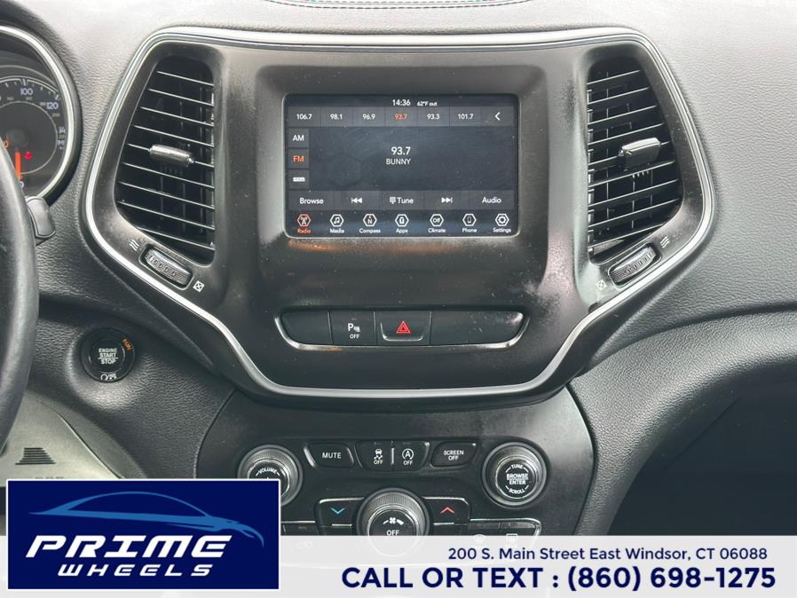 2019 Jeep Cherokee Latitude Plus 4x4 photo