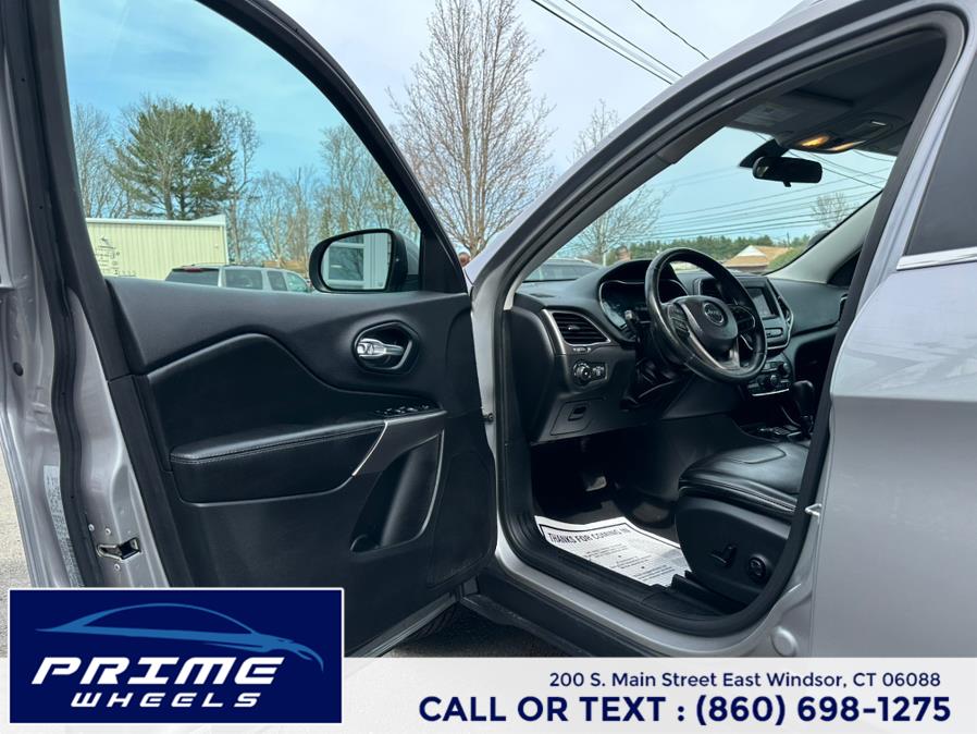 2019 Jeep Cherokee Latitude Plus 4x4 photo