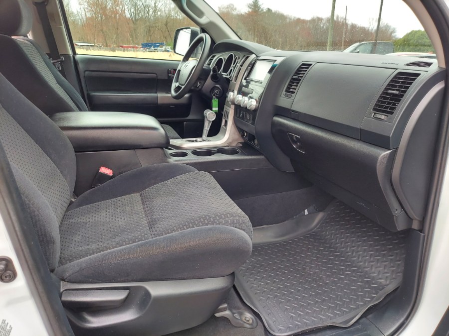 2010 Toyota Tundra Grade photo