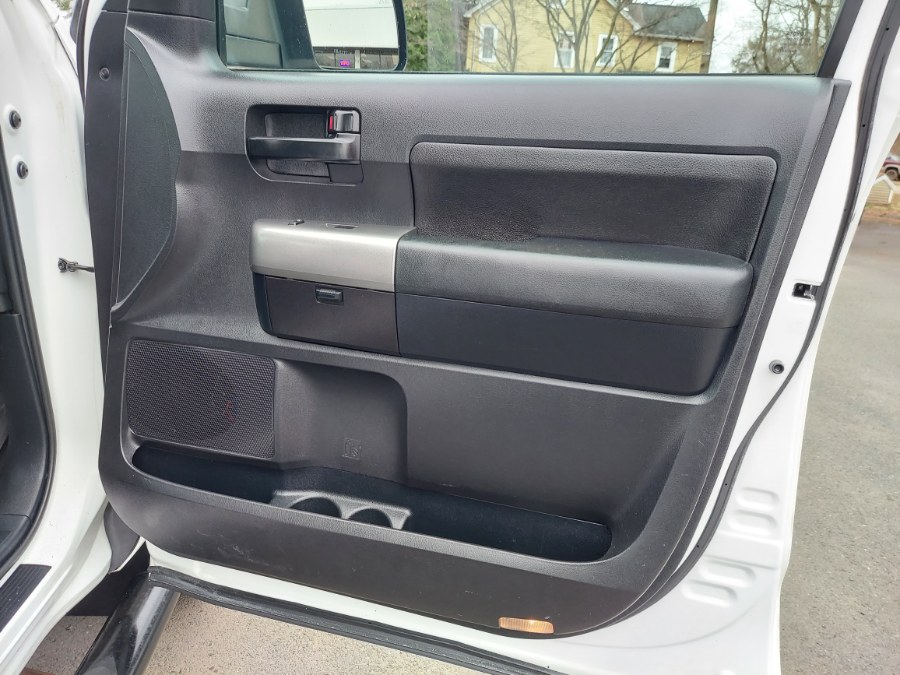 2010 Toyota Tundra Grade photo
