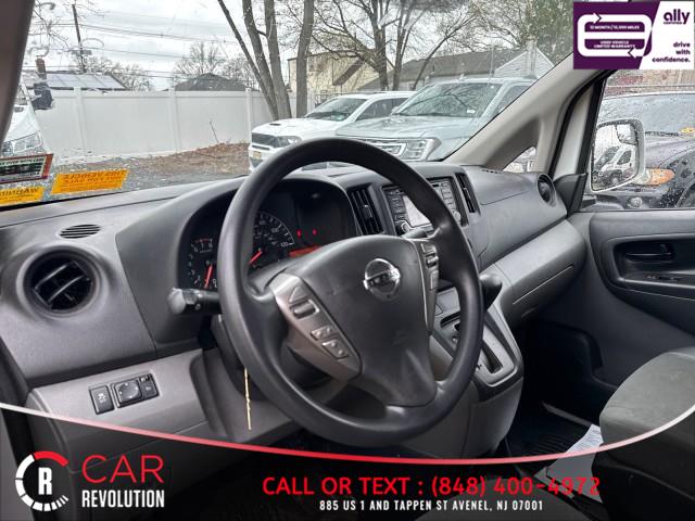 2019 Nissan NV200 SV I4 photo