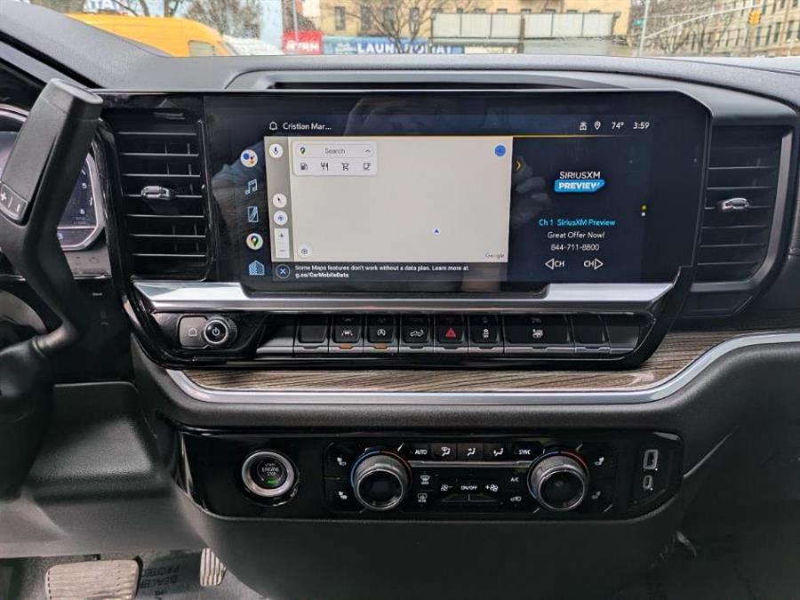 2022 Chevrolet Silverado 1500 2WD Crew Cab 147 RST photo