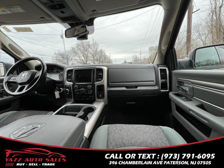 2018 RAM 1500 BIG HORN4x4 Crew Cab 5''7