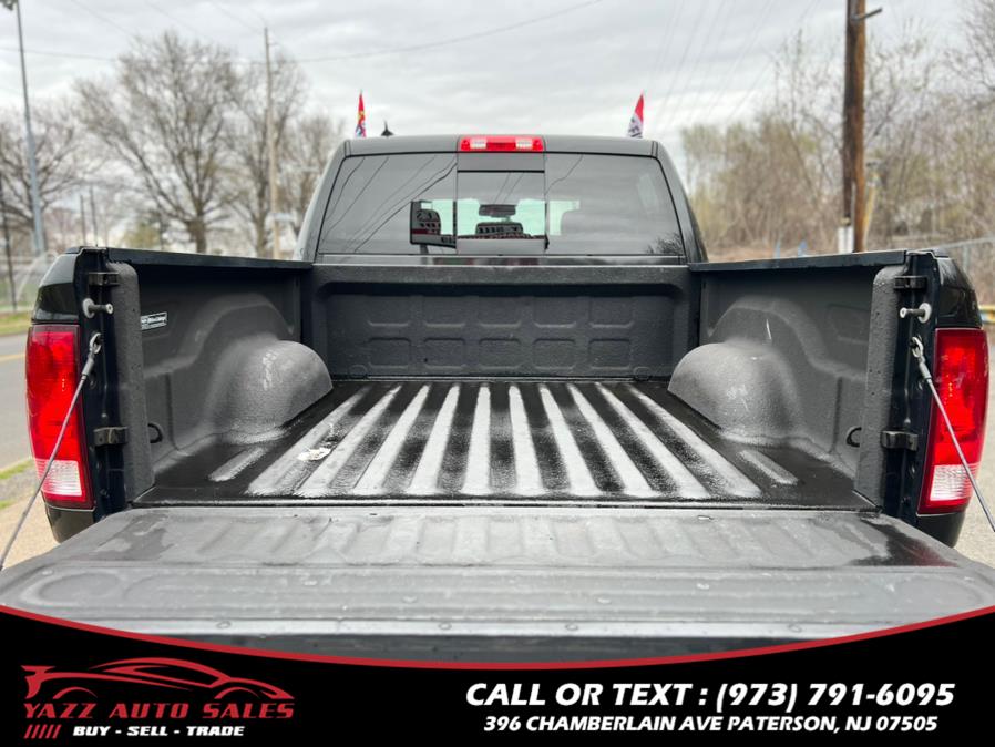 2018 RAM 1500 BIG HORN4x4 Crew Cab 5''7