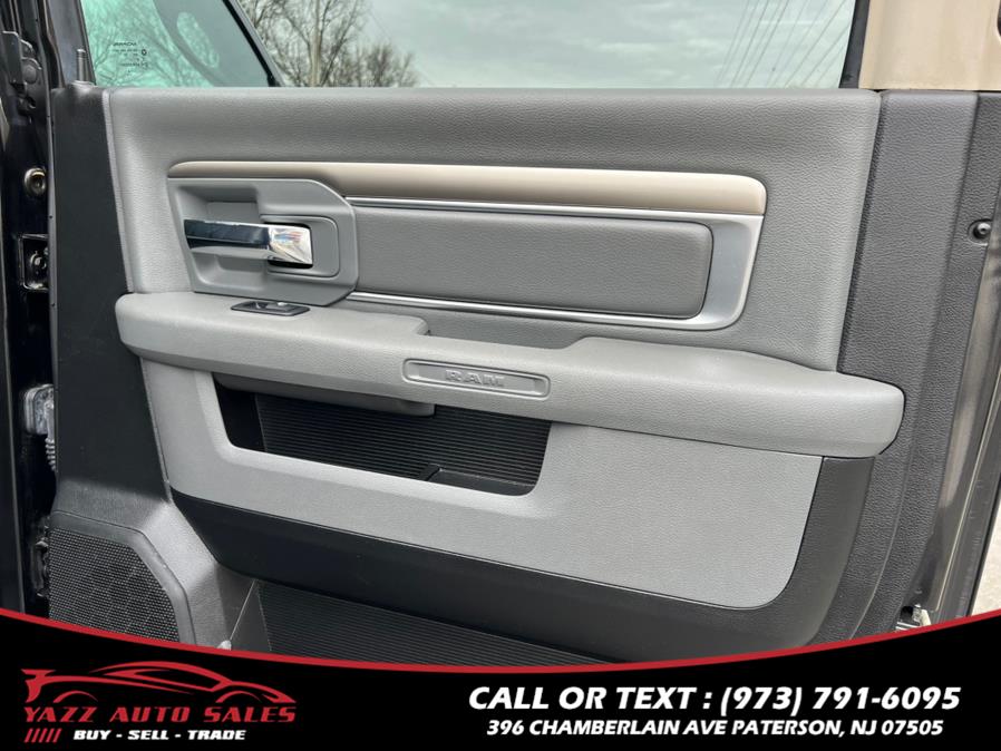 2018 RAM 1500 BIG HORN4x4 Crew Cab 5''7