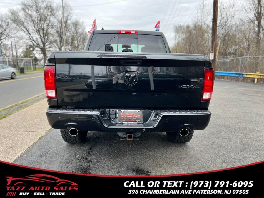 2018 RAM 1500 BIG HORN4x4 Crew Cab 5''7