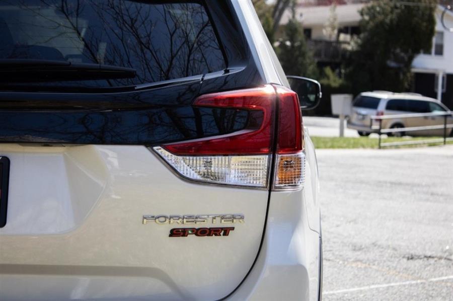2022 Subaru Forester Sport photo