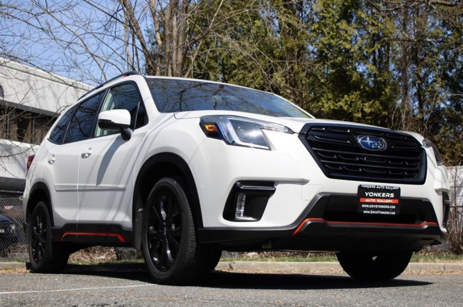 2022 Subaru Forester Sport photo
