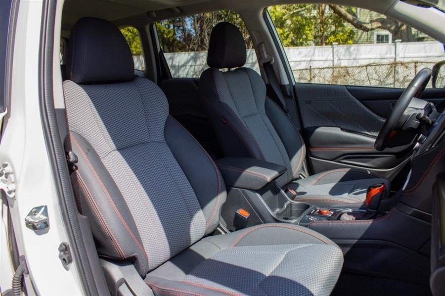 2022 Subaru Forester Sport photo