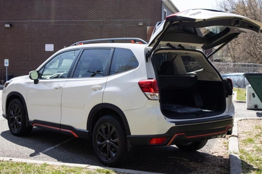 2022 Subaru Forester Sport photo