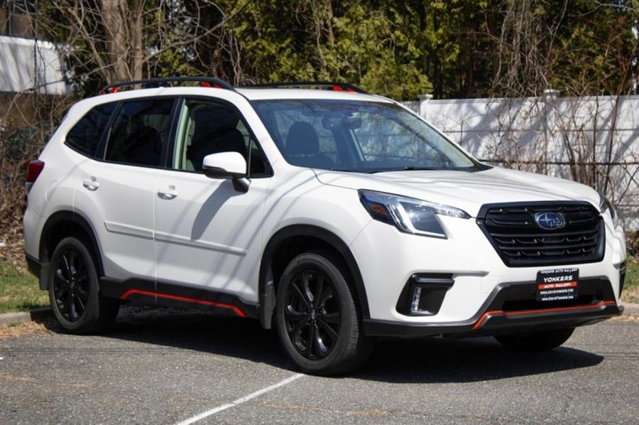 2022 Subaru Forester Sport photo