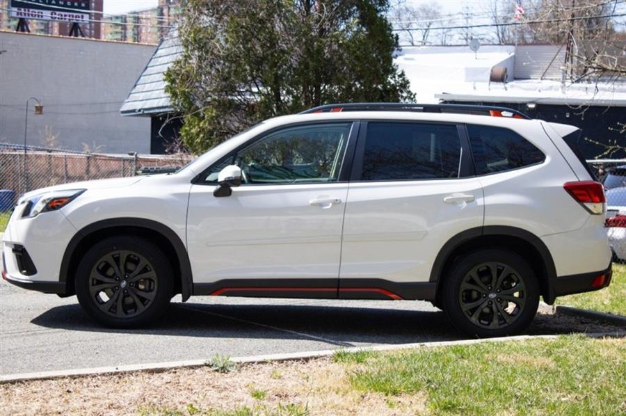 2022 Subaru Forester Sport photo