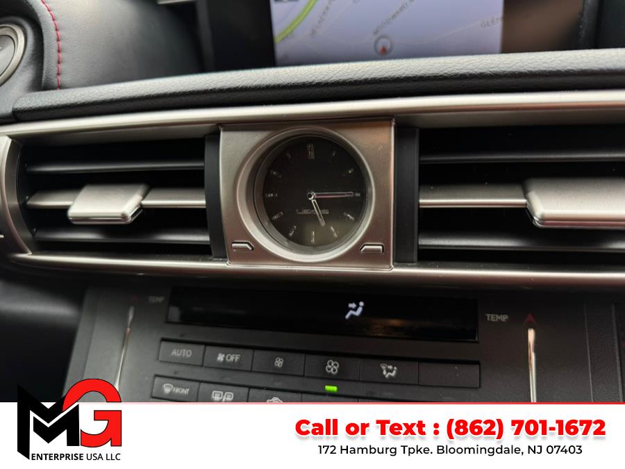 2015 Lexus IS 350 photo