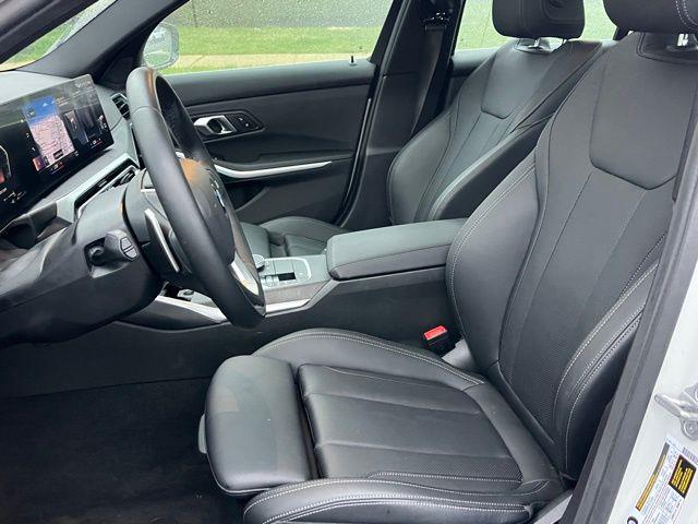 2024 BMW 3-Series 330i photo