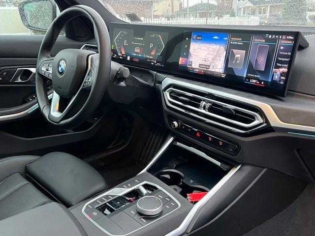 2024 BMW 3-Series 330i photo